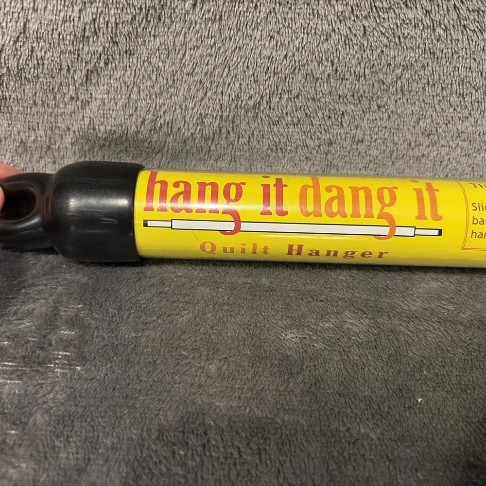 Hang it Dang it~Adjustable Quilt Hanger~21